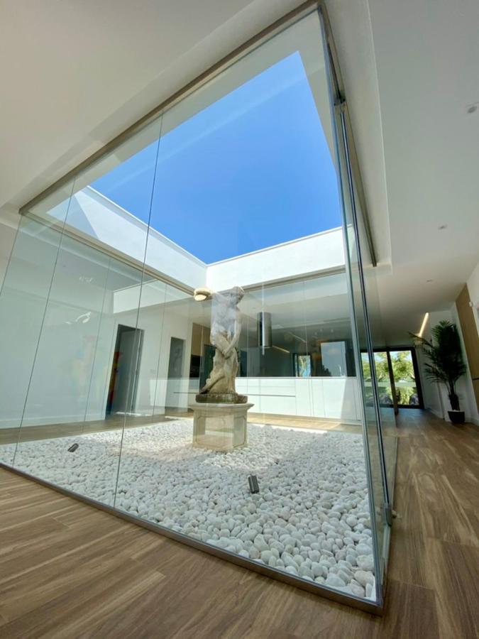 Vista Lago Ville Chiclana de la Frontera Exterior photo
